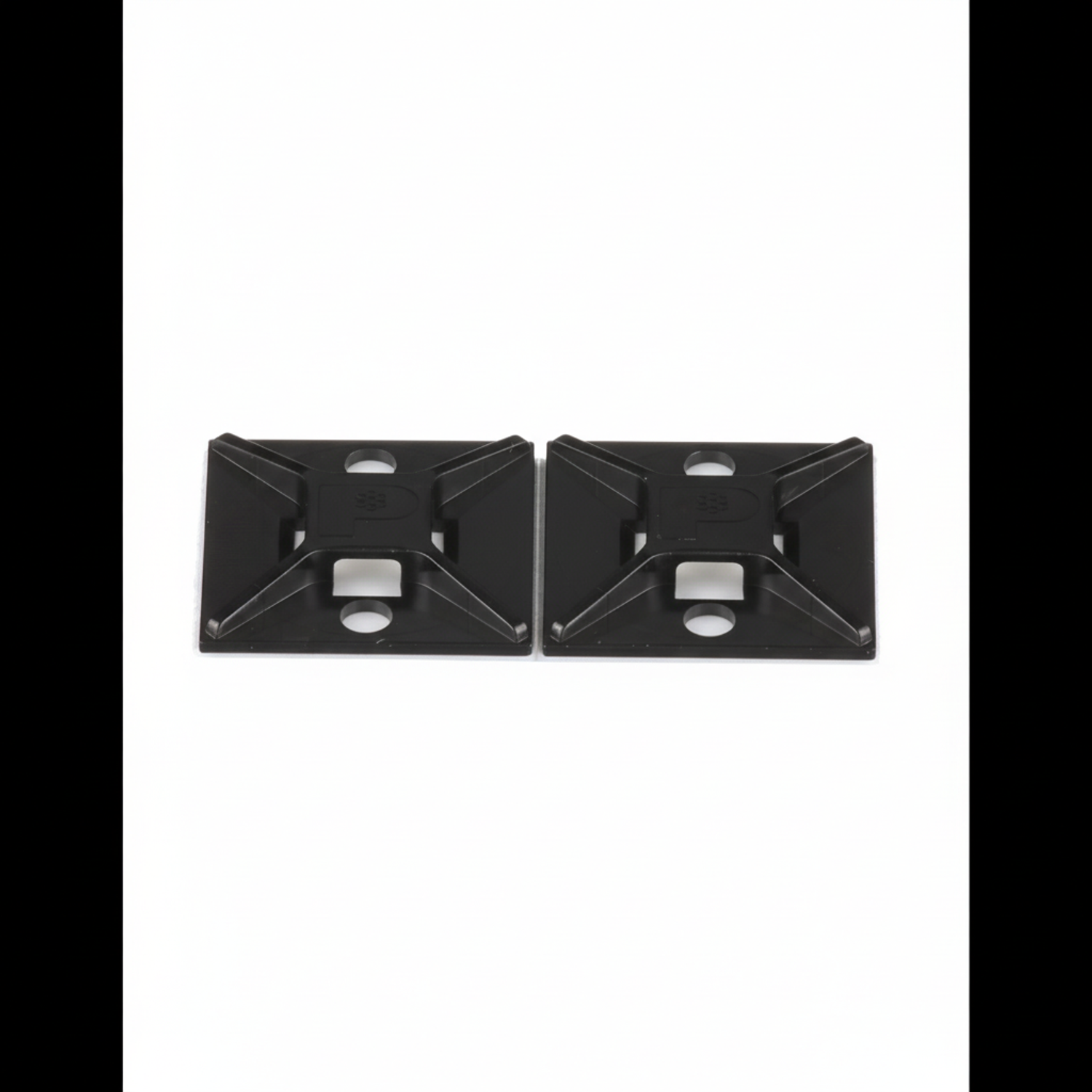 Support D'attache De Câble Panduit ABM112-A-D20 - 4 Voies, Adhésif, Nylon 6.6 Noir, Lot De 500, Neuf