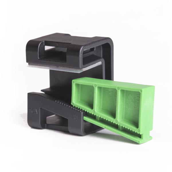 HellermannTyton 151-01565 Wedge Clip, 0.0"–0.20" Panel Thickness, PA66HSGF, Black/Green, 200/bag