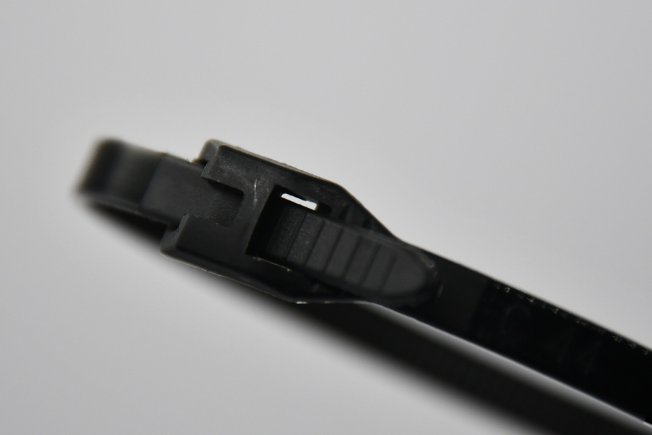 4" 18lb Black Low Profile/In-Line Cable Ties 100/bag Part #LP4-18-0C